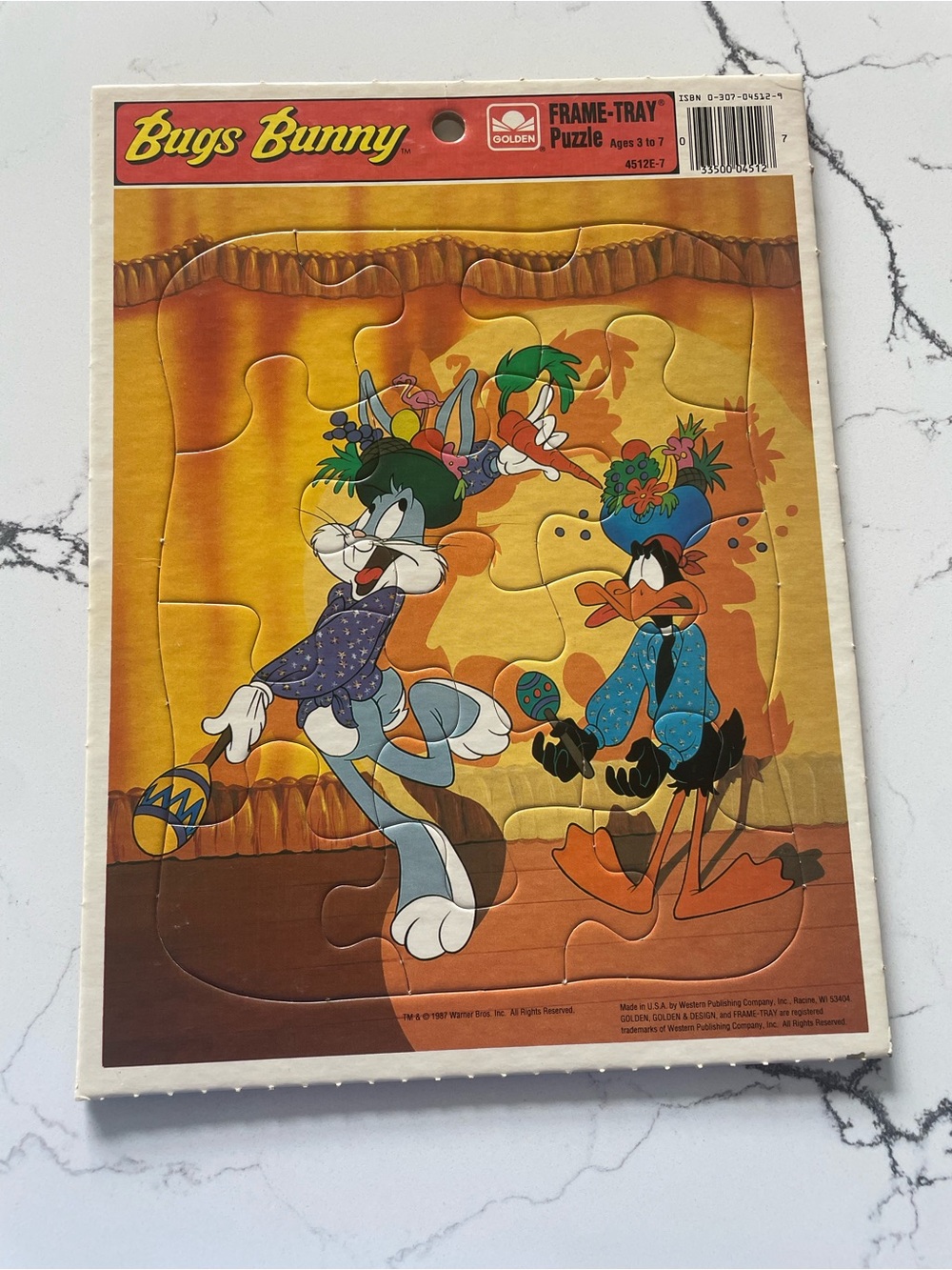 Vintage Puzzle Looney Tunes - Yellow Orange Theater Scene